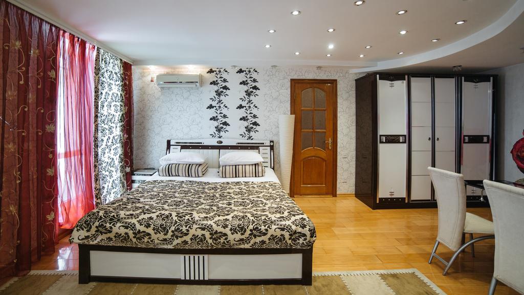 Hotel Ezio Codru Cameră foto