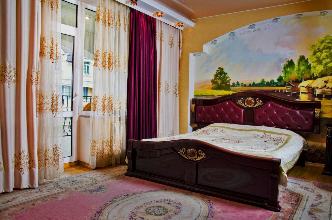 Hotel Ezio Codru Cameră foto